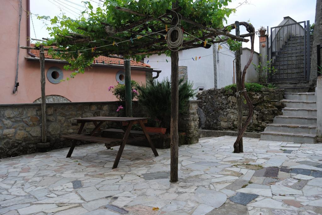 Casetta Cinque Terre Beverino Exterior photo